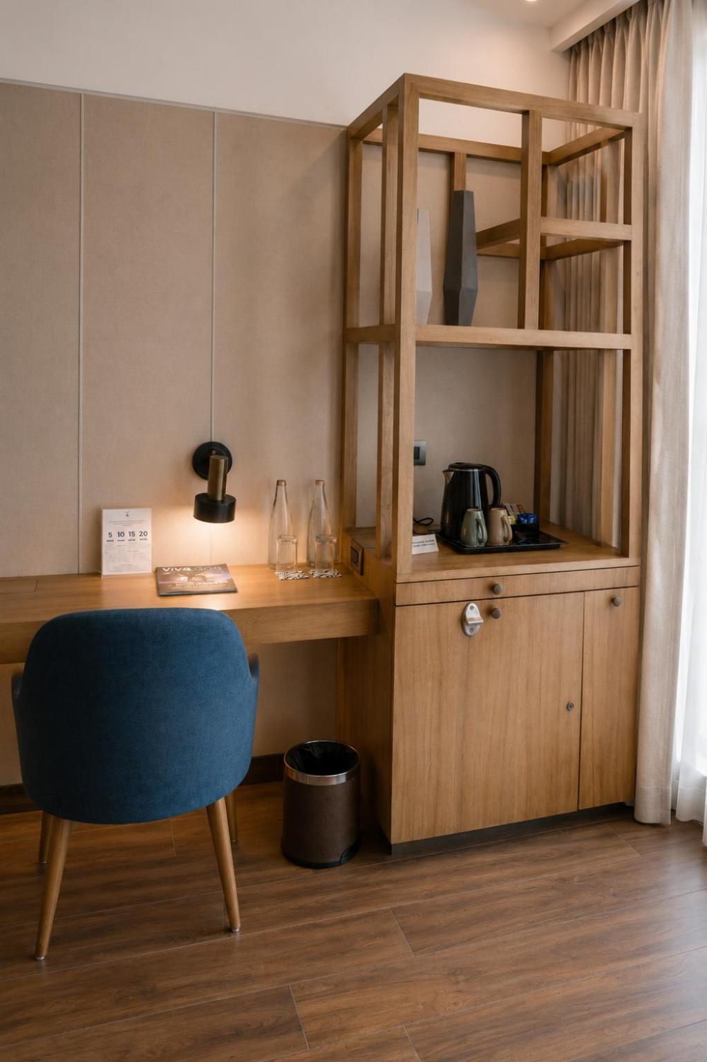 Luxury Twin Room INR 500 Credit on SPA per Happy Hours 11 5pm to 7pm on Food & Beverages on One way Local transfers
