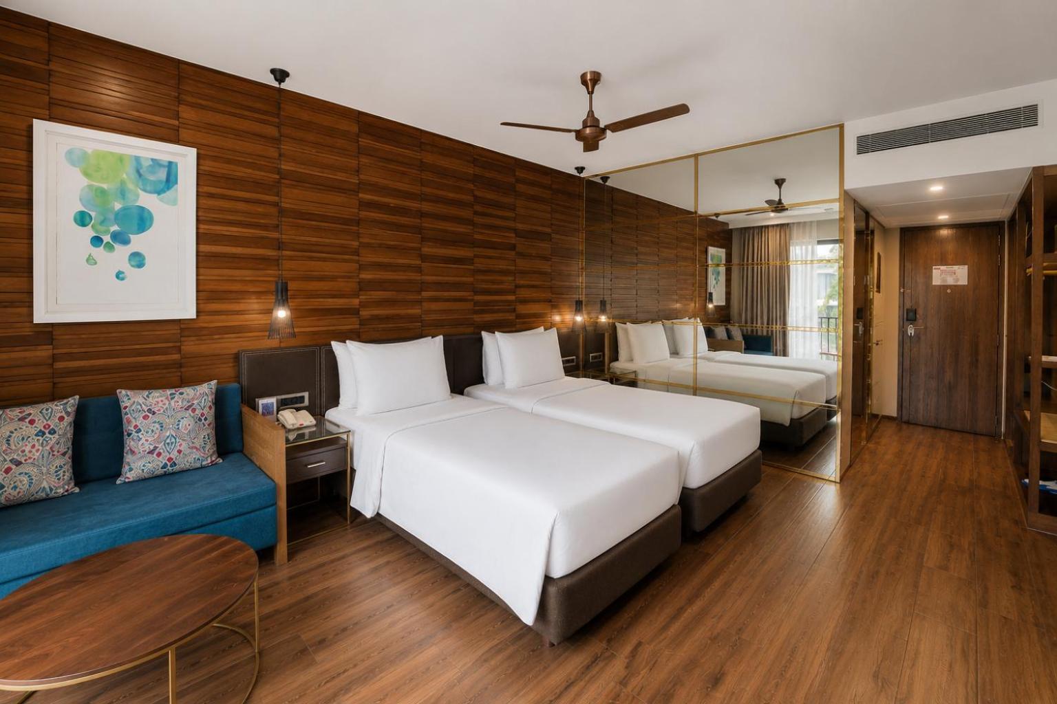 Luxury Twin Room INR 500 Credit on SPA per Happy Hours 11 5pm to 7pm on Food & Beverages on One way Local transfers